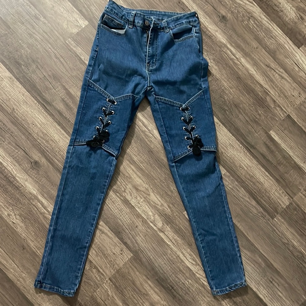 Thigh Tie Jeans